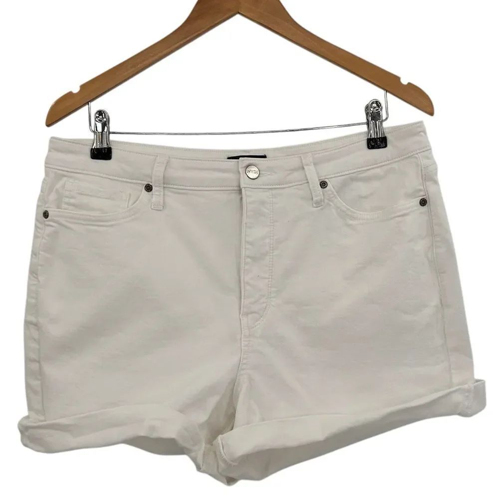 NYDJ stretch white denim shorts cuffed size 14